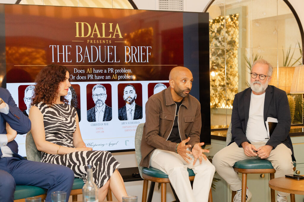 The Baduel Brief salon